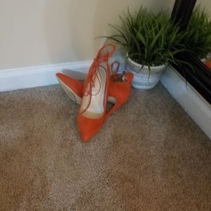 Nine west